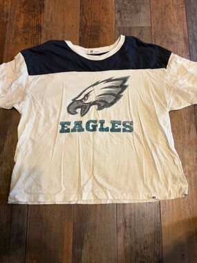 Women’s 47 Philadelphia Eagles crop top size large